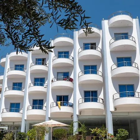 Hotel Arel