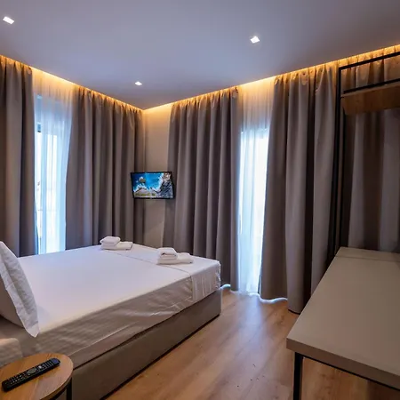 Arel Hotel 4*