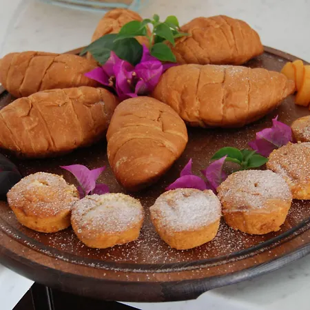 فندق Arel ساراندا