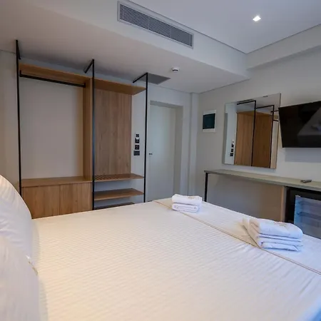 Bora Bora Hotel 4*