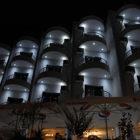 Arel Hotel 4*